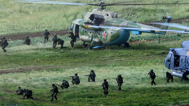 Rosyjskie wojsko wypróbuje nowe uzbrojenie. Latem największe manewry